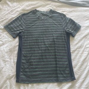 Lulu lemon striped active tee shirt